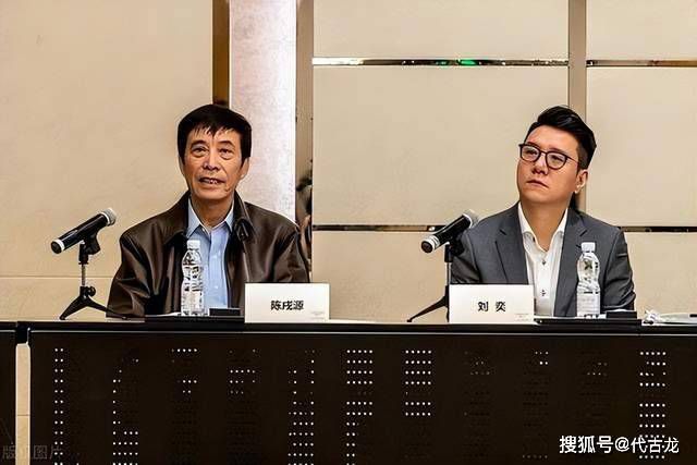 一对情侣的恋情